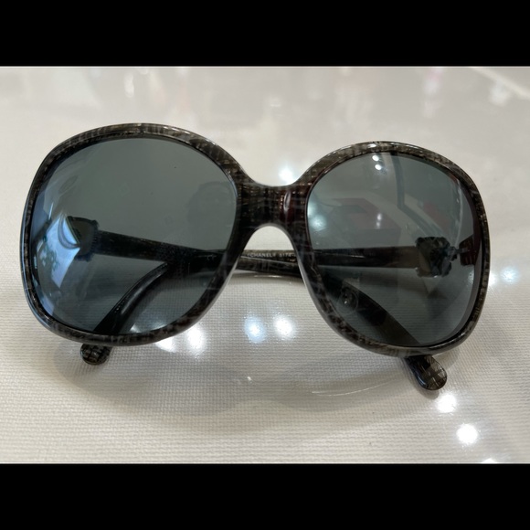 Chanel sunglasses main image 10